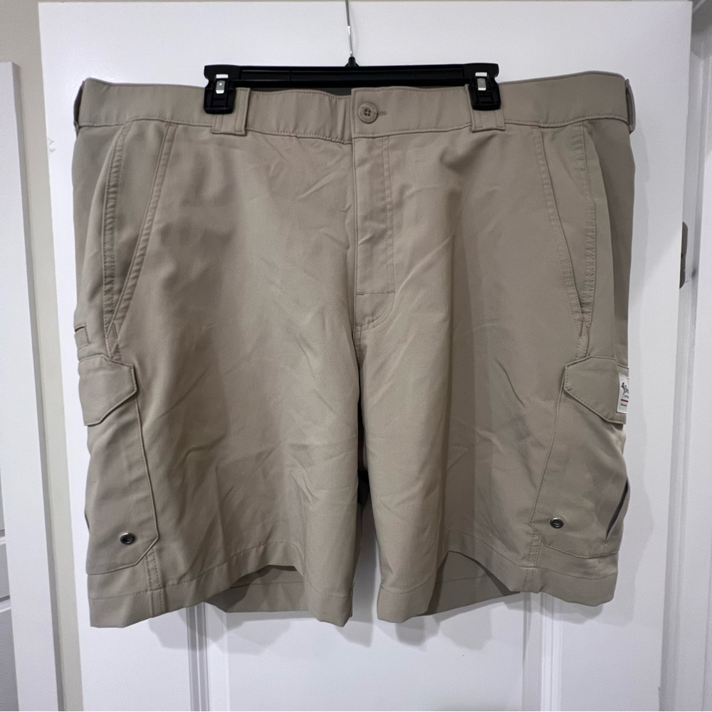Bimini Bay Outfitters Men's Tan Cargo Shorts